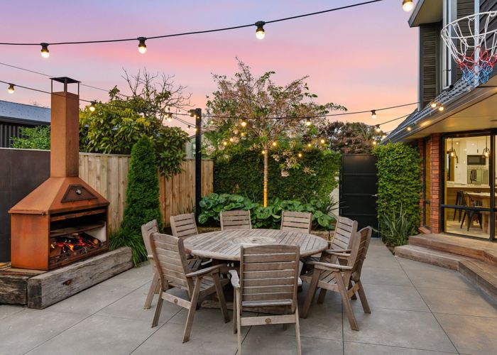  at 7 Smugglers Cove, Sumner, Christchurch City, Canterbury