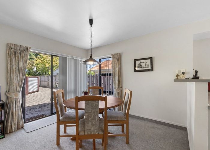  at 12B Taylor Terrace, Saint Andrews, Hamilton, Waikato