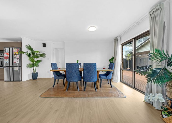  at 51 Barnhill Crescent, Papakura, Papakura, Auckland