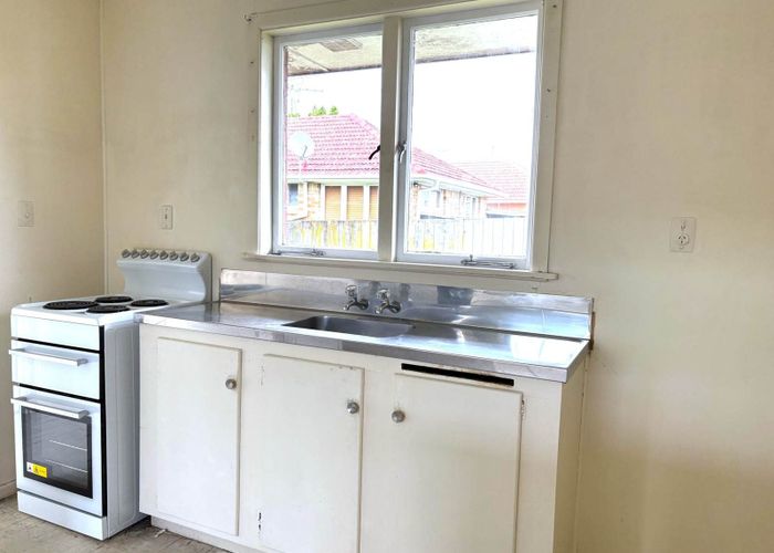  at 2/188 Mt Wellington Highway, Mount Wellington, Auckland City, Auckland