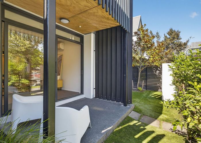  at 2/34 Cranmer Square, City Centre, Christchurch City, Canterbury