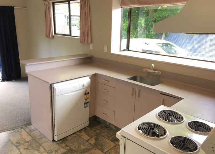  at 1/52 Truman Road, Bryndwr, Christchurch