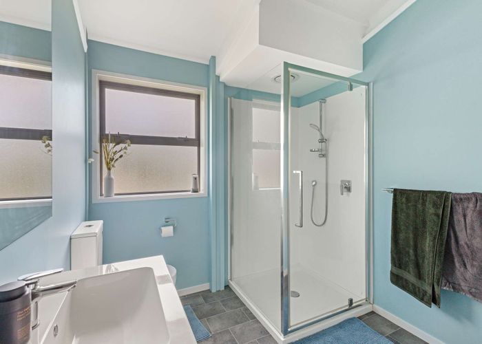  at 14 Nevada Dr, Merrilands, New Plymouth, Taranaki