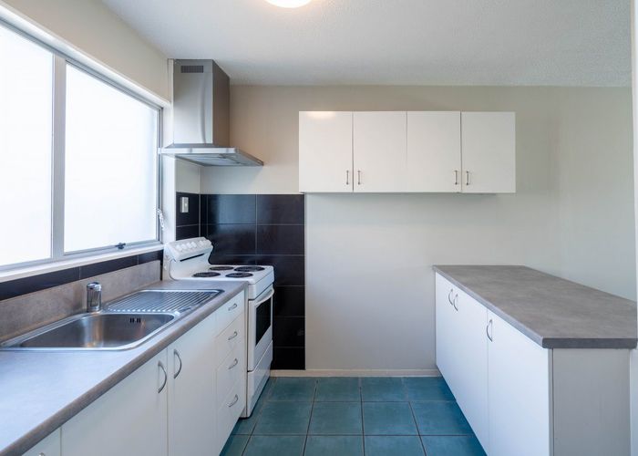  at 4/30 Epsom Road, Sockburn, Christchurch City, Canterbury
