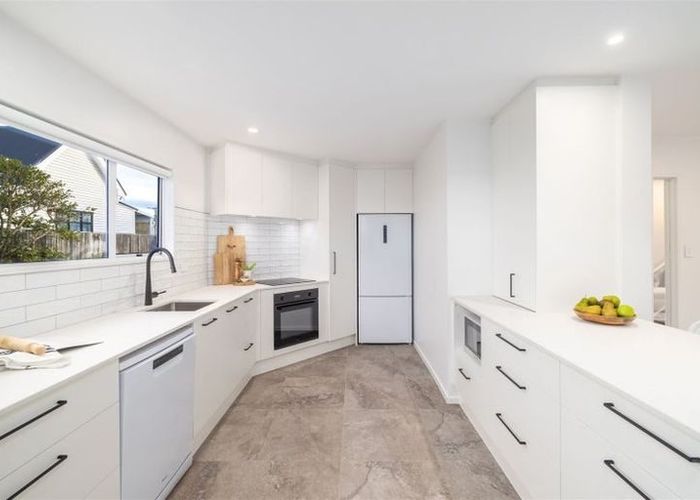  at 212B Springfield Road, St. Albans, Christchurch City, Canterbury