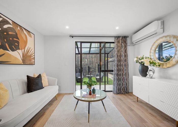  at 7/8 Chivalry Road, Glenfield, North Shore City, Auckland