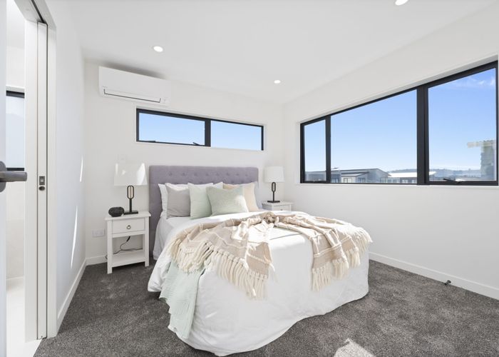  at 35 Turret Lane, Hobsonville, Waitakere City, Auckland