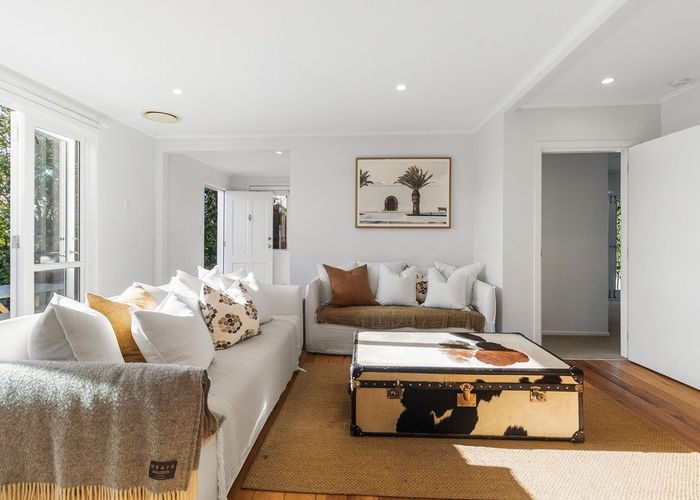  at 24 Walmer Road, Point Chevalier, Auckland City, Auckland