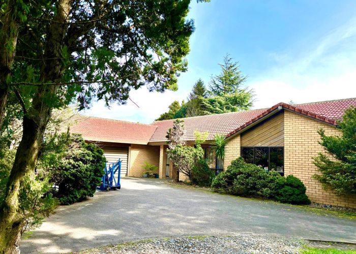  at 68 Derbyshire Lane, Karaka, Papakura