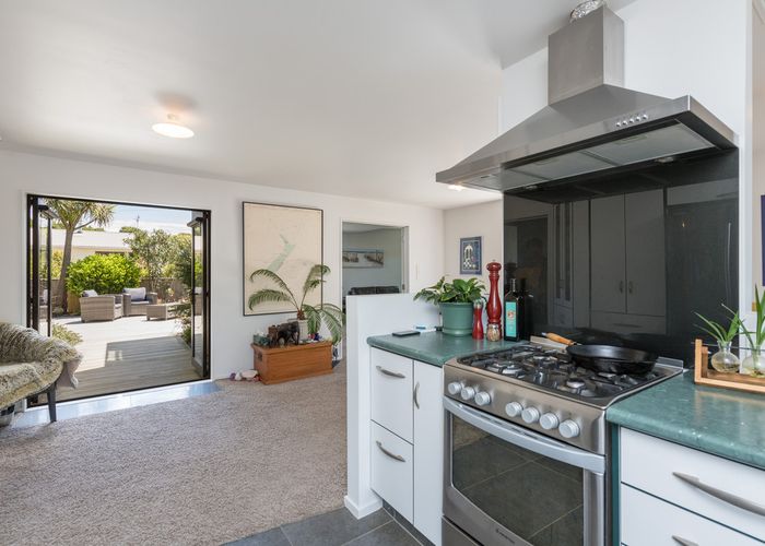  at 185 Kina Beach Road, Tasman