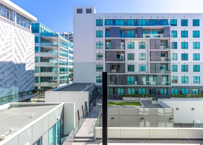  at 154/8 Dockside Lane, Auckland Central, Auckland