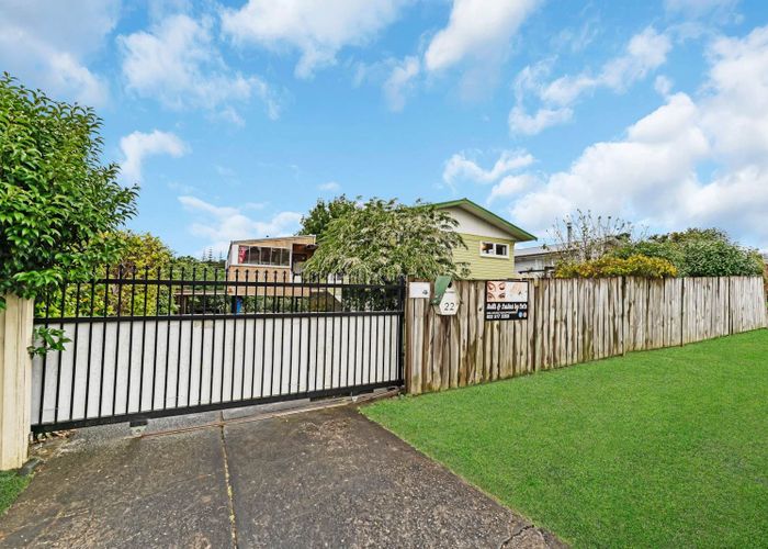  at 22  Lawrence Crescent, Hill Park, Manukau City, Auckland
