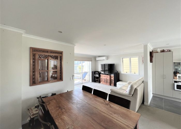  at 98 Arrowsmith Drive, Flat Bush, Manukau City, Auckland