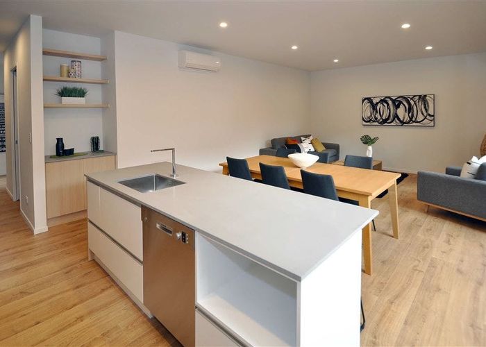 at 1/125 Tristram Street, Hamilton Central, Hamilton