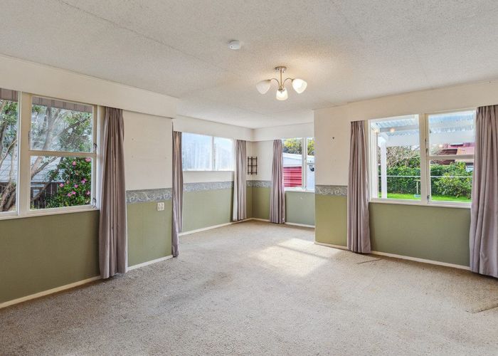  at 13 Bahama Crescent, Paraparaumu Beach, Paraparaumu