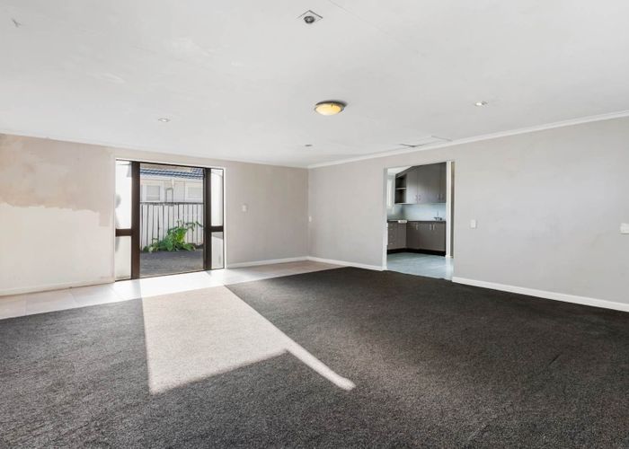  at 2A Nile Road, Kelston, Waitakere City, Auckland
