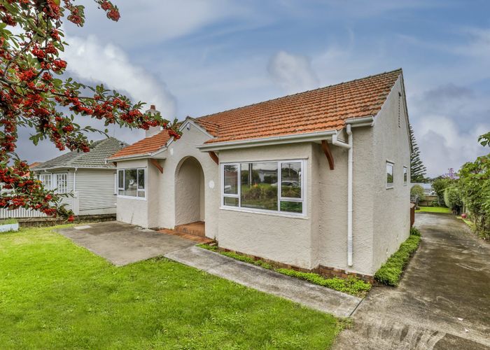  at 5A Winstone St, Mount Roskill, Auckland City, Auckland
