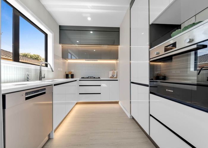  at 53A Hutchinsons Road, Bucklands Beach, Manukau City, Auckland