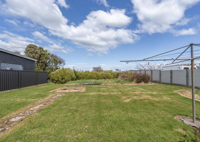  at 11 Elgin Street, Grasmere, Invercargill, Southland