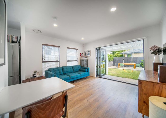  at 4/17A GROTTO STREET, Onehunga, Auckland City, Auckland