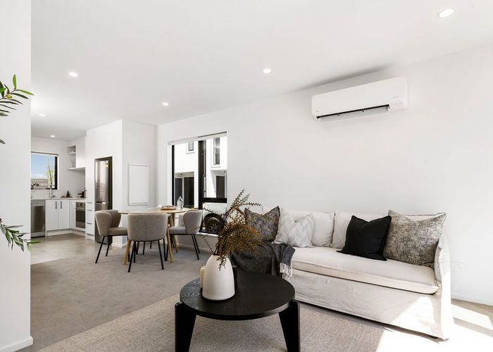  at 10 Blossom Walk, City Centre, Christchurch City, Canterbury