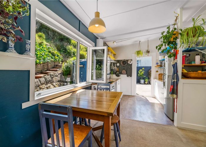  at 17 Adderley Terrace, Ravensbourne, Dunedin