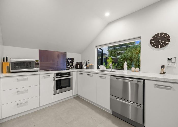  at 2/134 Kohimarama Road, Kohimarama, Auckland