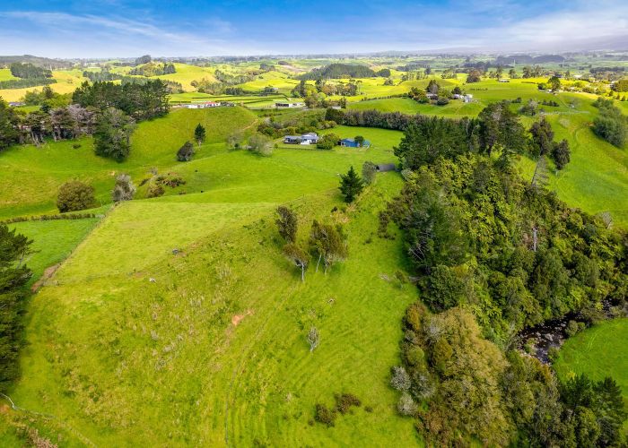 at 838 Mangorei Road, Mangorei, New Plymouth, Taranaki