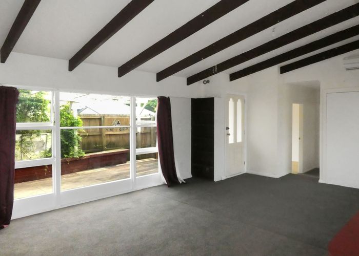  at 8 Clonbern Pl, Ilam, Christchurch City, Canterbury