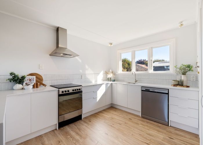 at 65 Coopers Road, Dallington, Christchurch City, Canterbury