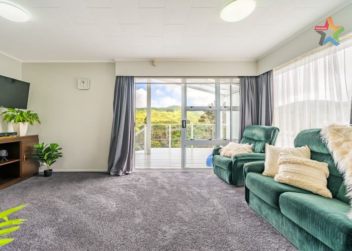  at 131 Major Drive, Kelson, Lower Hutt