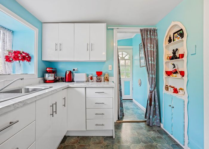  at 152 Shaw Avenue, New Brighton, Christchurch City, Canterbury