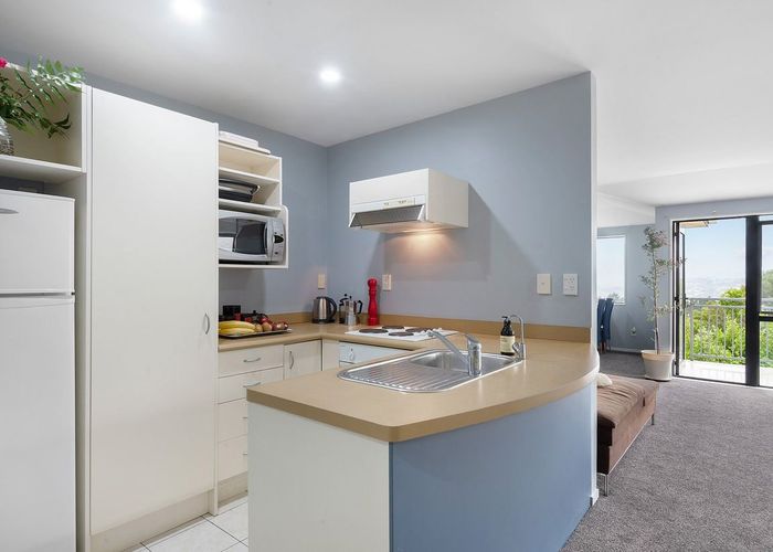  at 2/14 Bandipur Terrace, Broadmeadows, Wellington