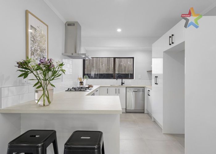  at 24 Kennedy Grove, Stokes Valley, Lower Hutt