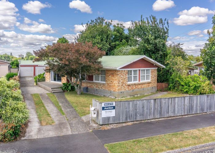  at 31 Northolt Road, Fairview Downs, Hamilton