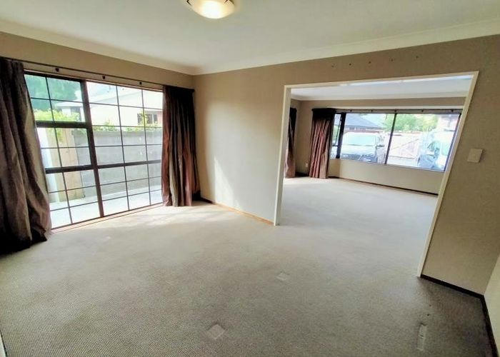  at 100 Russell Street, City Centre, Palmerston North, Manawatu / Whanganui