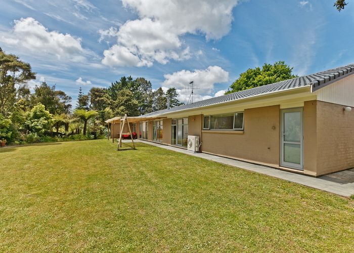  at 140 The Avenue, Lucas Heights, Auckland