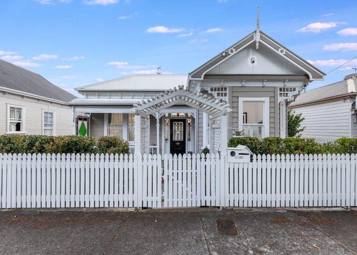  at 20 Walters Road, Mount Eden, Auckland