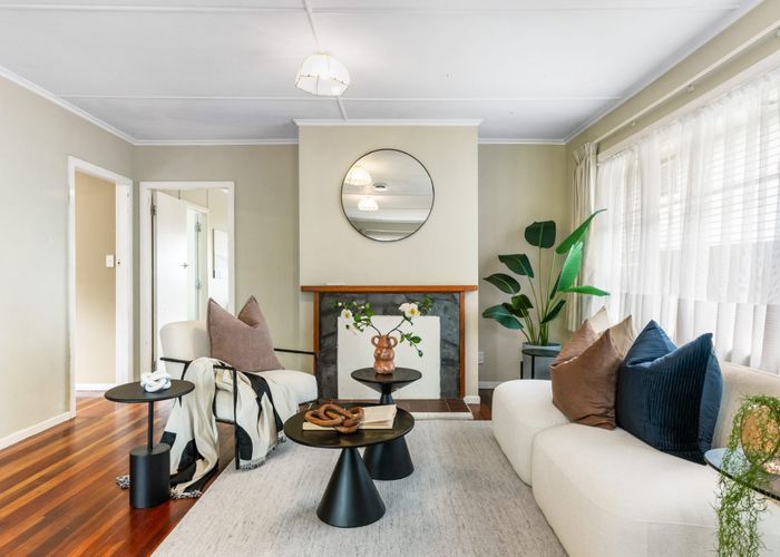  at 31 Phillip Avenue, Glen Eden, Waitakere City, Auckland