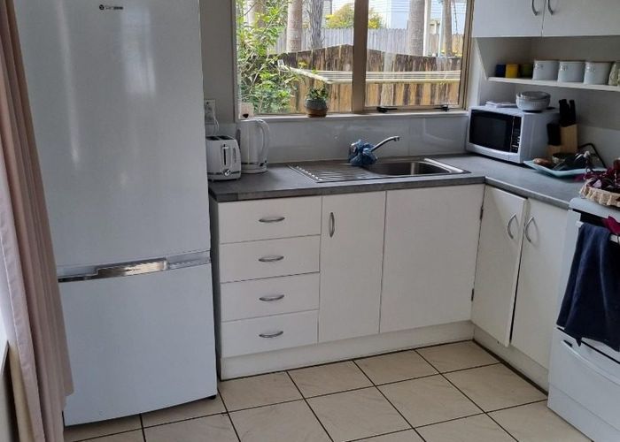  at 35B Seine Road, Milford, North Shore City, Auckland