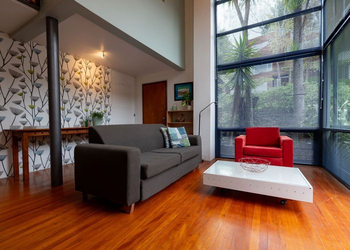  at 6 Gannet Point, Rothesay Bay, North Shore City, Auckland
