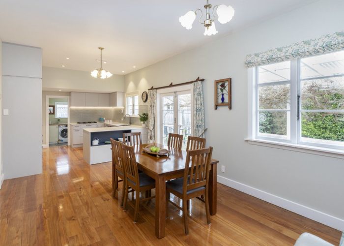  at 14 Worsleys Road, Cashmere, Christchurch City, Canterbury