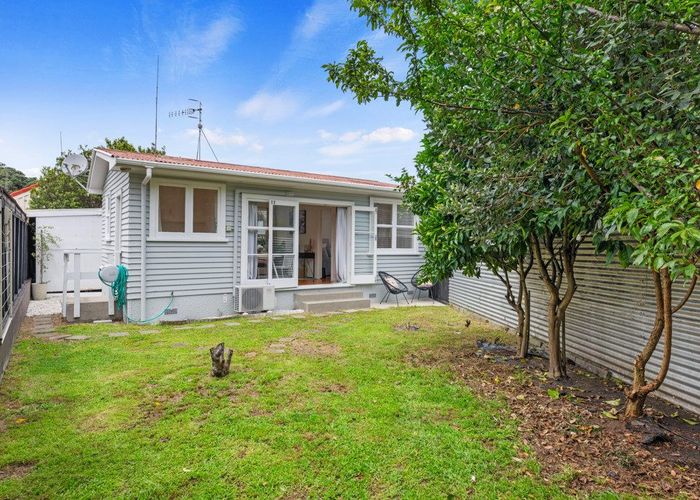  at 2/41 Turret Road, Tauranga South, Tauranga