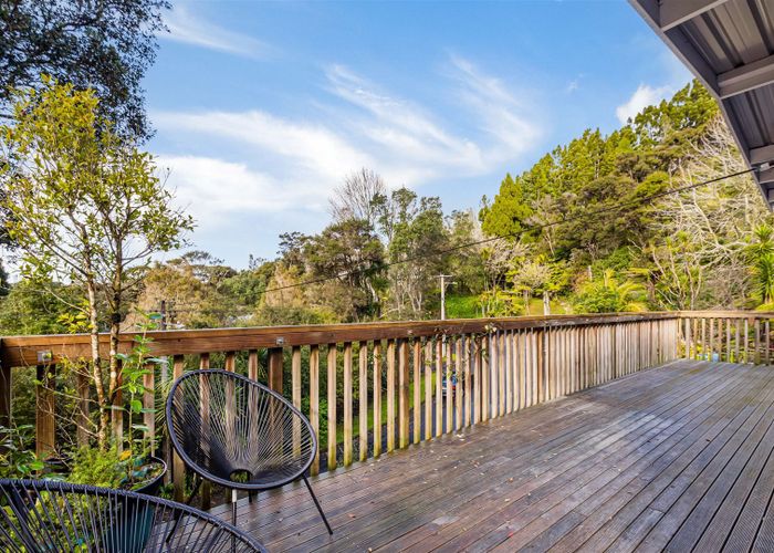  at 11 Selwyn Avenue, Glen Eden, Auckland