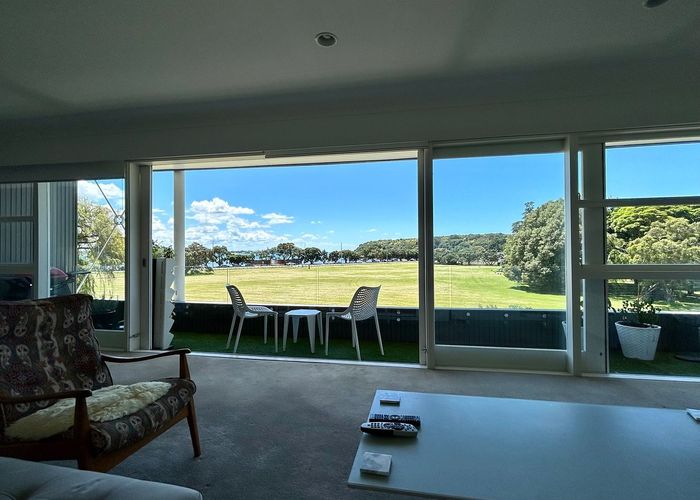  at 2/27 Watene Crescent, Orakei, Auckland