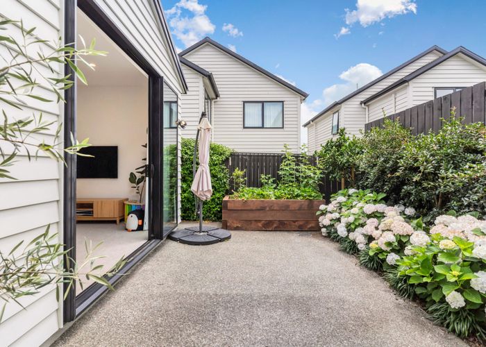  at 6 Aveline Place, Glen Innes, Auckland City, Auckland