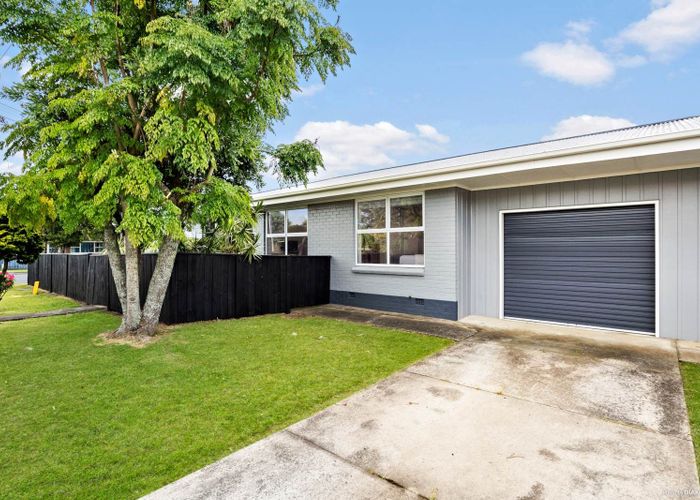  at 50 Lynmore Drive, Hill Park, Manukau City, Auckland