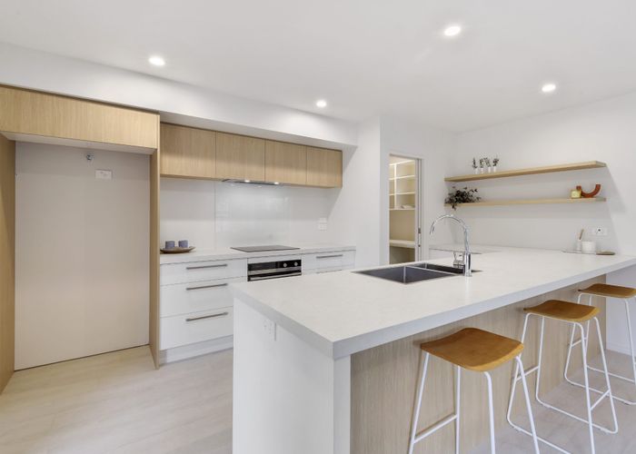  at 6 Full Moon Lane, Rolleston, Rolleston