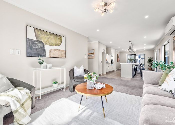  at 15 Te Kaeaea Crescent, Wallaceville, Upper Hutt, Wellington