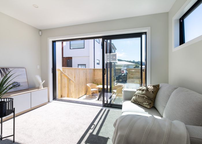  at 6-8 Reading Street, Wainuiomata, Lower Hutt, Wellington